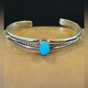 Vintage Navajo Sterling Silver Kingman Turquoise Cuff Bracelet